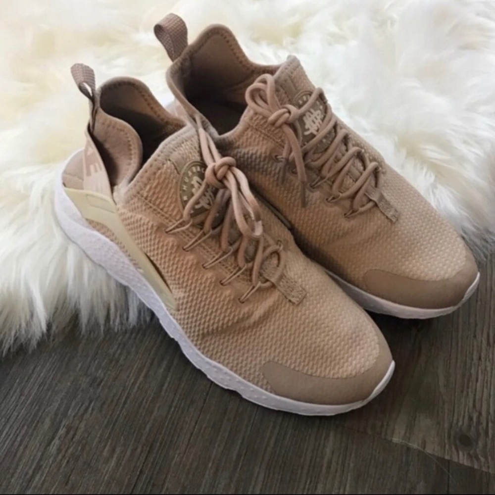 Nike Huaraches